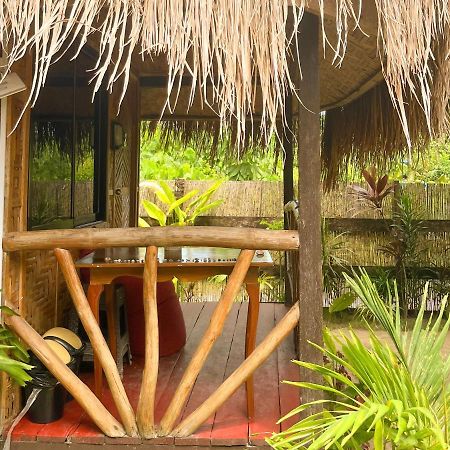 Siargao Tropic Hostel Хенерал Луна Екстериор снимка