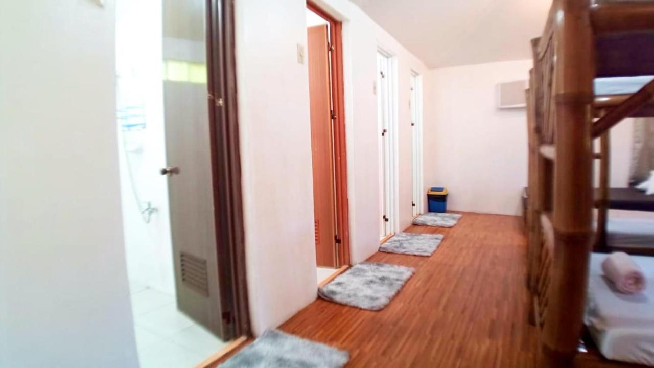 Siargao Tropic Hostel Хенерал Луна Екстериор снимка